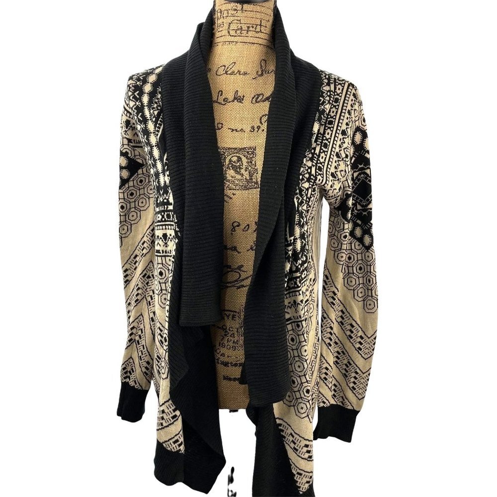 Staring at Stars Black and Cream Patterned Open-Front Cardigan